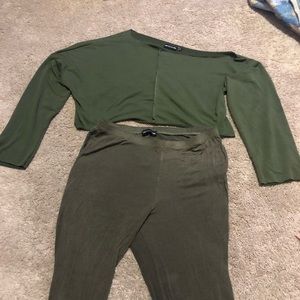 Pretty Little Thing Green set